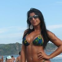 Elizabeth Santaella Photo 13