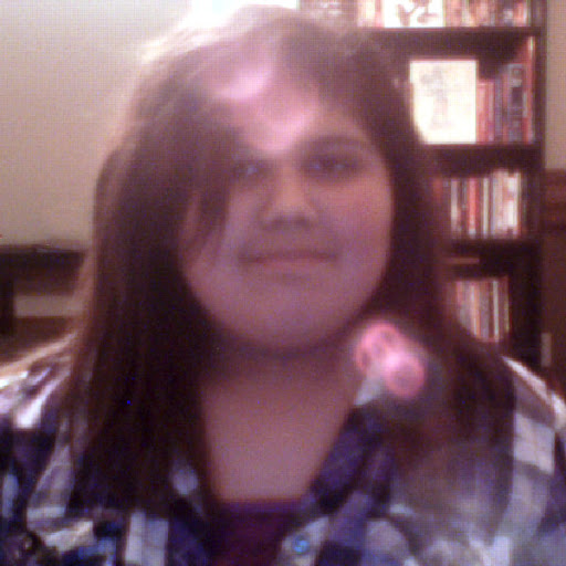 Erin Deleon Photo 9
