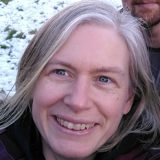 Esther Turner Photo 33