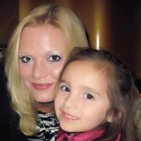 Stephanie Nevarez Photo 23