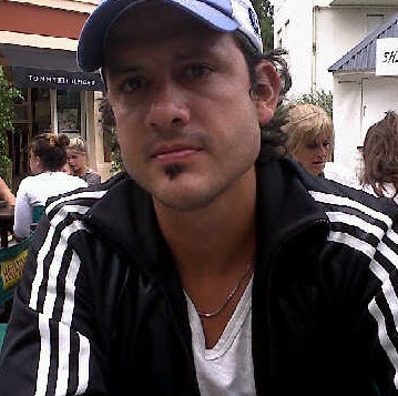 Manuel Franco Photo 37