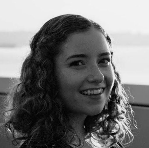 Elizabeth Hickman Photo 34