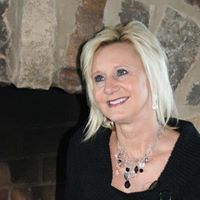 Cynthia Richards Photo 23