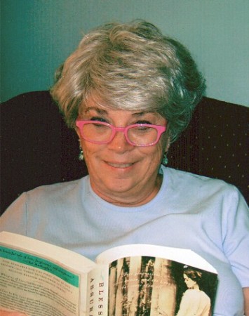 Sharon Moore Photo 34