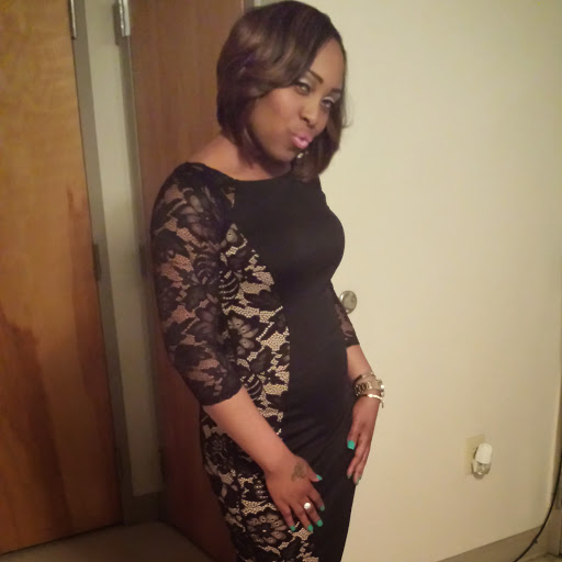 Stephanie Sims Photo 12