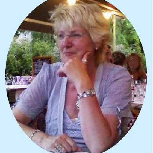 Patricia Stuart Photo 31