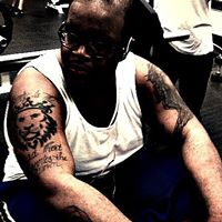 Derrick Smith Photo 14
