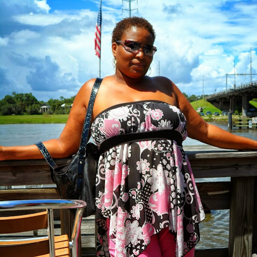 June Allen Photo 44