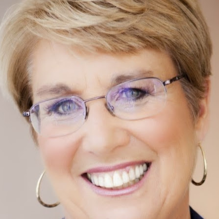Janet Clark Photo 42