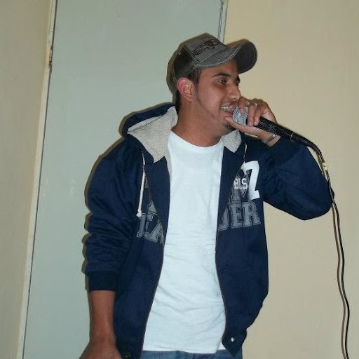 Hector Torres Photo 31
