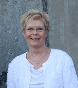 Janet Brown Photo 14