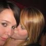 Robyn Lowe Photo 16