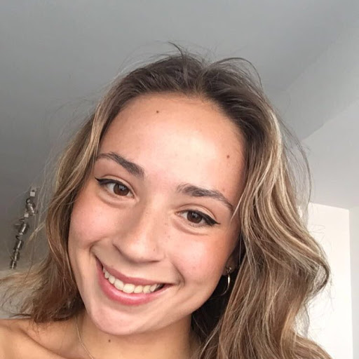 Isabel Davis Photo 32