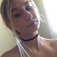Julia Zielinski Photo 5