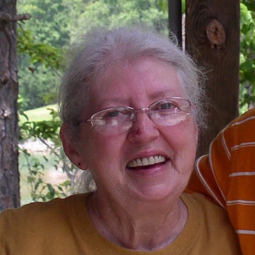 Sandra Davenport Photo 15
