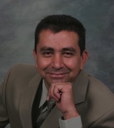Jose Valladares Photo 13