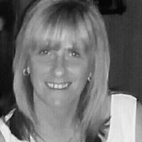 Julie Dooley Photo 18