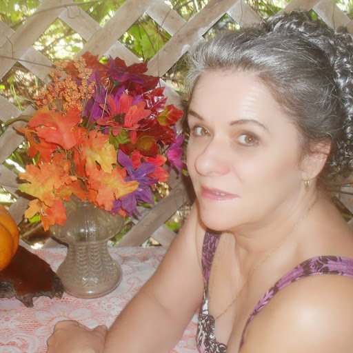 Laurie Champion Photo 19