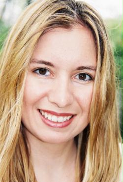 Amy Nelson Photo 18