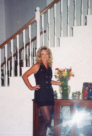 Pamela Matthews Photo 26