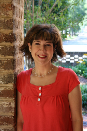 Jennifer Fields Photo 10