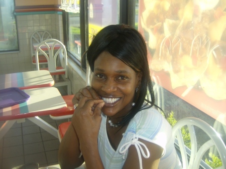 Earline Smith Photo 1