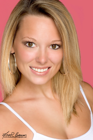 Jennifer Dobbs Photo 17