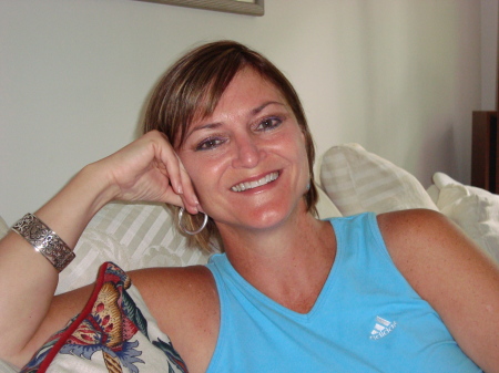 Cindy Wright Photo 14