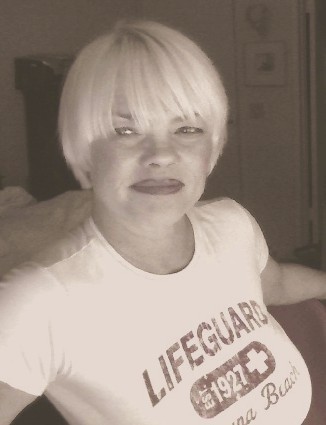 Kimberly Myers Photo 14