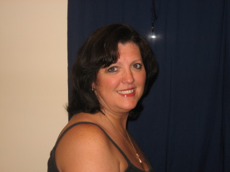 April Williams Photo 33
