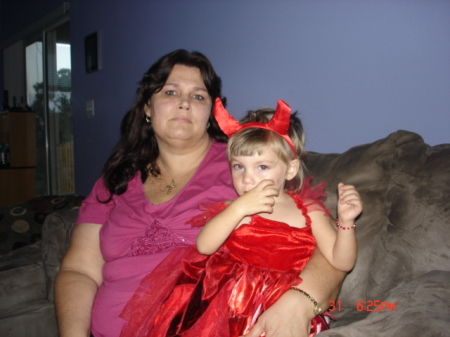 Elizabeth Whitaker Photo 33