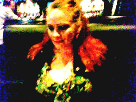 Linda Rodriguez Photo 26