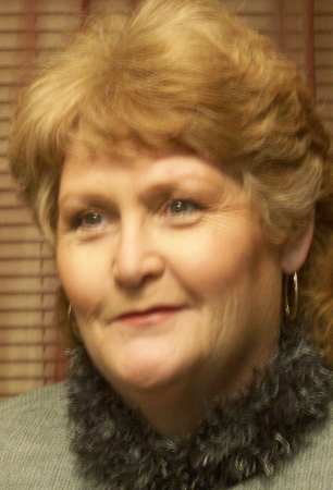 Linda Burrows Photo 23