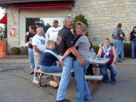 Debbie Bender Photo 27