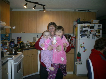 Arlene Willis Photo 7