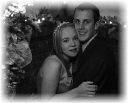 Allison Harris Photo 20