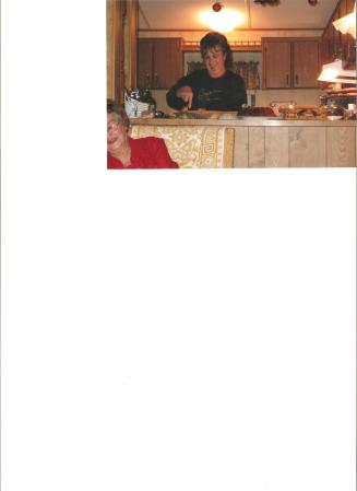 Carolyn Edwards Photo 36