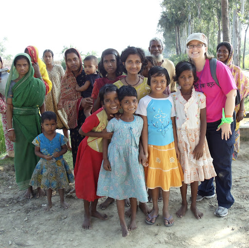 Stephanie Gray Photo 22