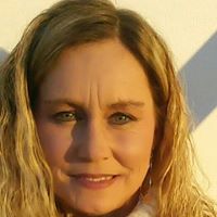 Michelle Isbell Photo 24