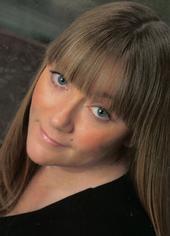Tina Reaves Photo 15