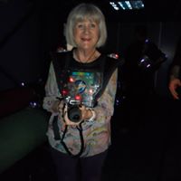 Doreen Armstrong Photo 26