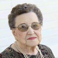 Elizabeth Groff Photo 9