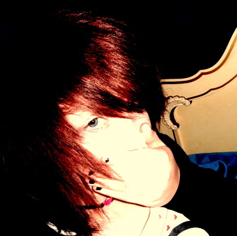 Anna Bollinger Photo 9