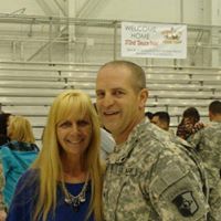 Julie Petry Photo 16