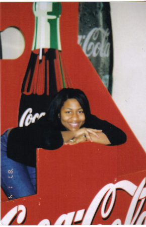 Charity Kelly Photo 20