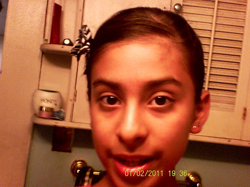 Aileen Gonzalez Photo 14