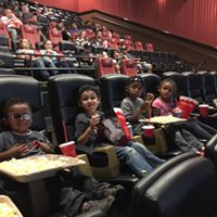 Stephanie Hawthorne Photo 31