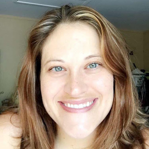 Julie Ritter Photo 22