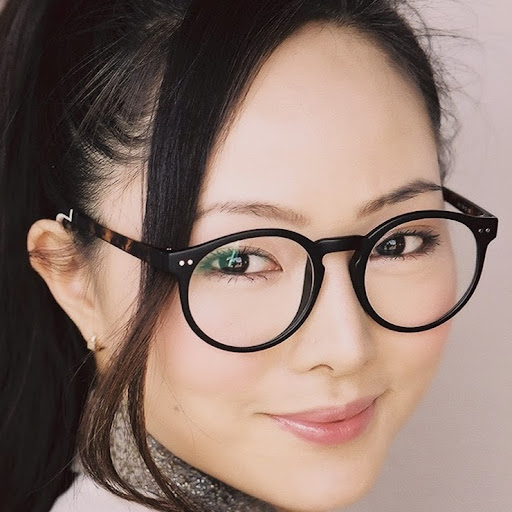 Janice Pak Photo 10