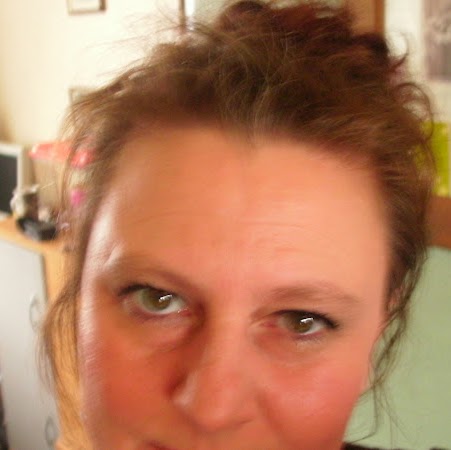 Helen Casey Photo 32